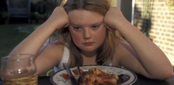 اضطراب والدین و بد غذایی کودکان