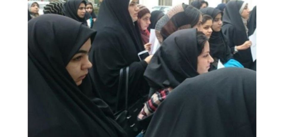 تجمع اعتراضی دانشجویان و اساتید دانشگاه الزهرا