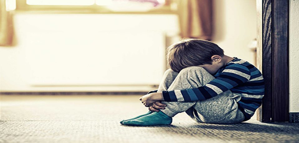 هیس! پسرها گریه نمی‌کنند/موضوع پسرآزاری در جامعه ما جدی است