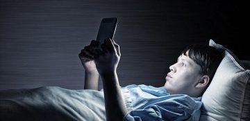 کمبود خواب عامل رفتارهای پرخطر در نوجوانان