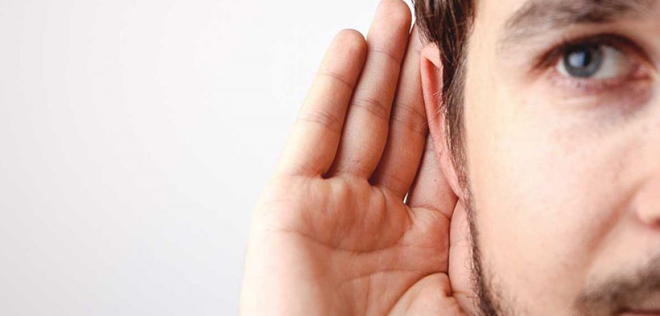 کم شنوایی می تواند آلزایمر را تسریع کند