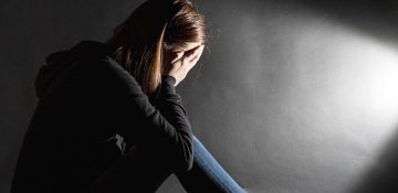 افسردگی فصلی بین زنان شایع‌تر است