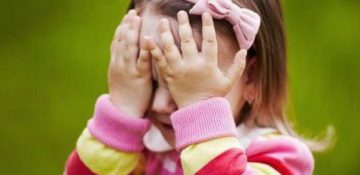 چند راهکار‌ طلایی برای درمان کودکان خجالتی
