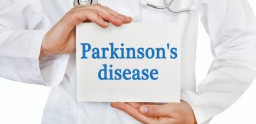 تغییر گفتار ممکن است اولین علامت بیماری پارکینسون باشد.
